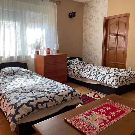 Relax Διαμέρισμα Zalaegerszeg Εξωτερικό φωτογραφία